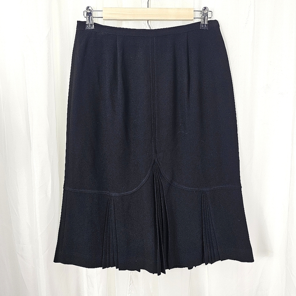 Vintage Zelda Elegant Black Pleated Seamed Skirt Size 10